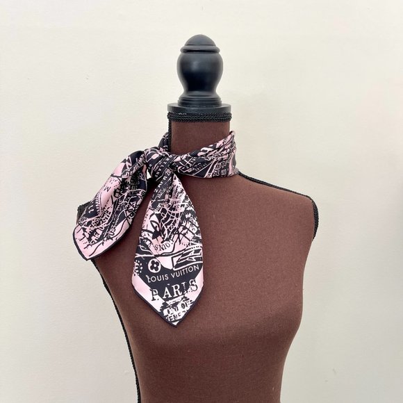 New Louis Vuitton Scarf Luggage Travel Stamps Pink Silk Wrap - Picture 12 of 14